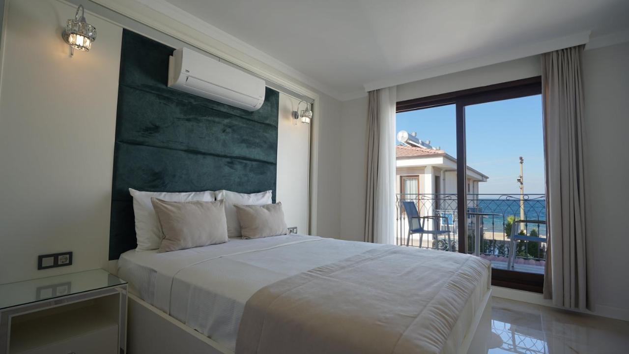 Rota Seaside Otel Cunda ภายนอก รูปภาพ