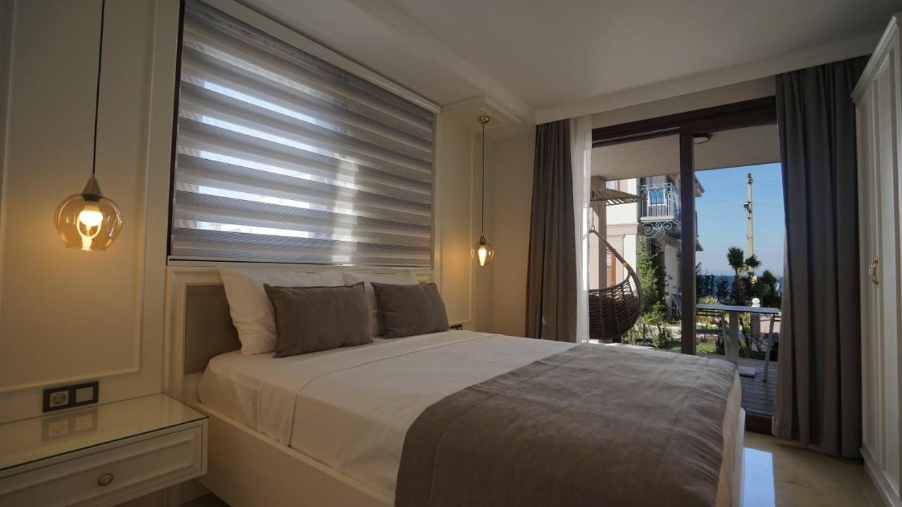 Rota Seaside Otel Cunda ภายนอก รูปภาพ
