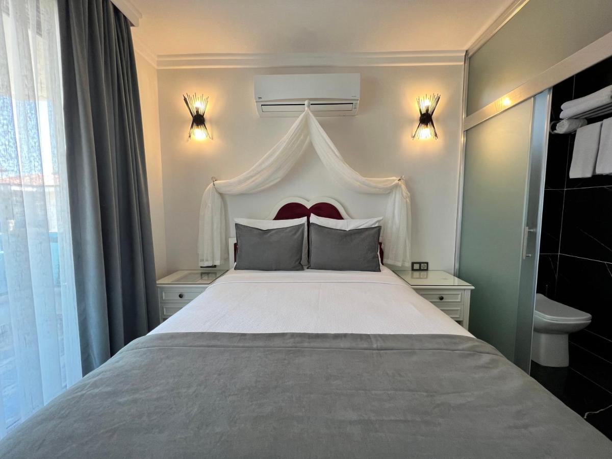 Rota Seaside Otel Cunda ภายนอก รูปภาพ