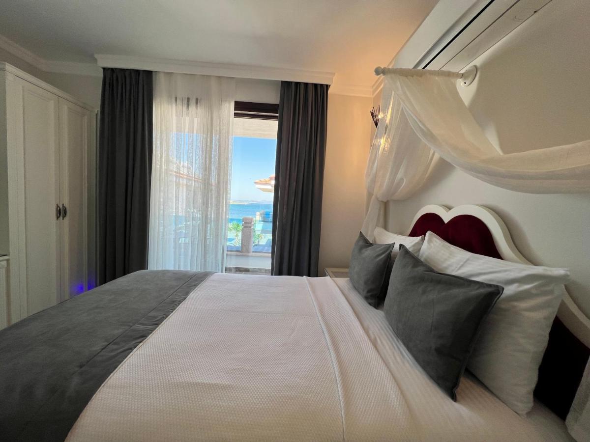 Rota Seaside Otel Cunda ภายนอก รูปภาพ