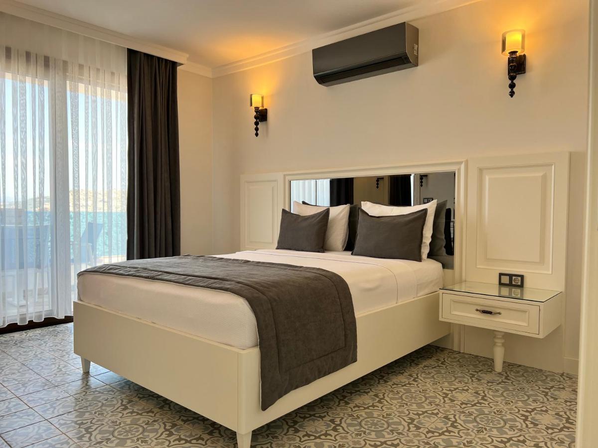 Rota Seaside Otel Cunda ภายนอก รูปภาพ