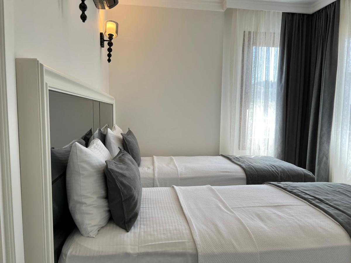Rota Seaside Otel Cunda ภายนอก รูปภาพ