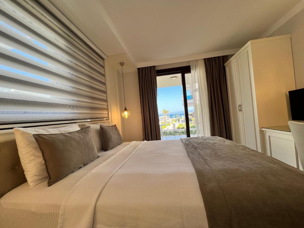 Rota Seaside Otel Cunda ภายนอก รูปภาพ