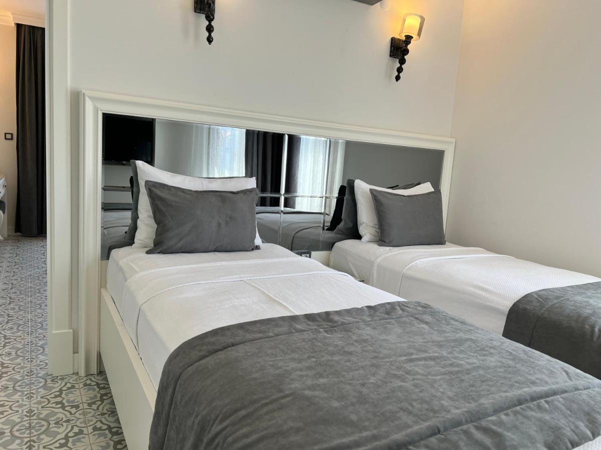 Rota Seaside Otel Cunda ภายนอก รูปภาพ