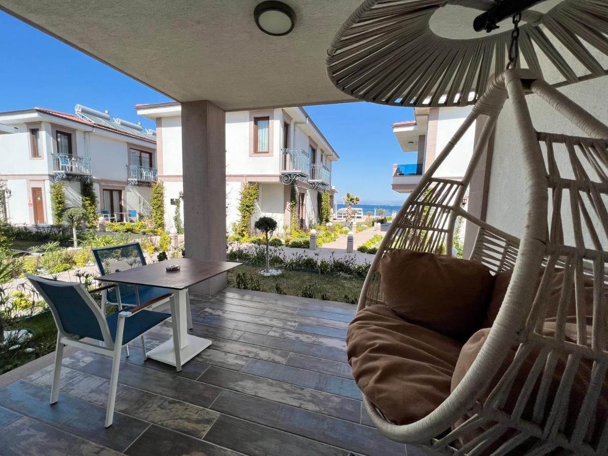 Rota Seaside Otel Cunda ภายนอก รูปภาพ